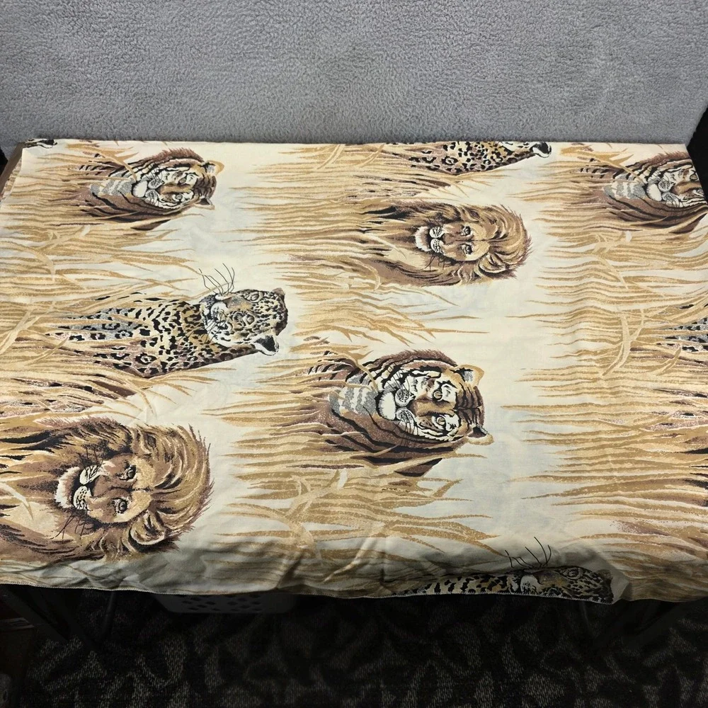Vintage American Lifestyle Burlington Safari Twin Flat Sheet Lion Tiger Leopard